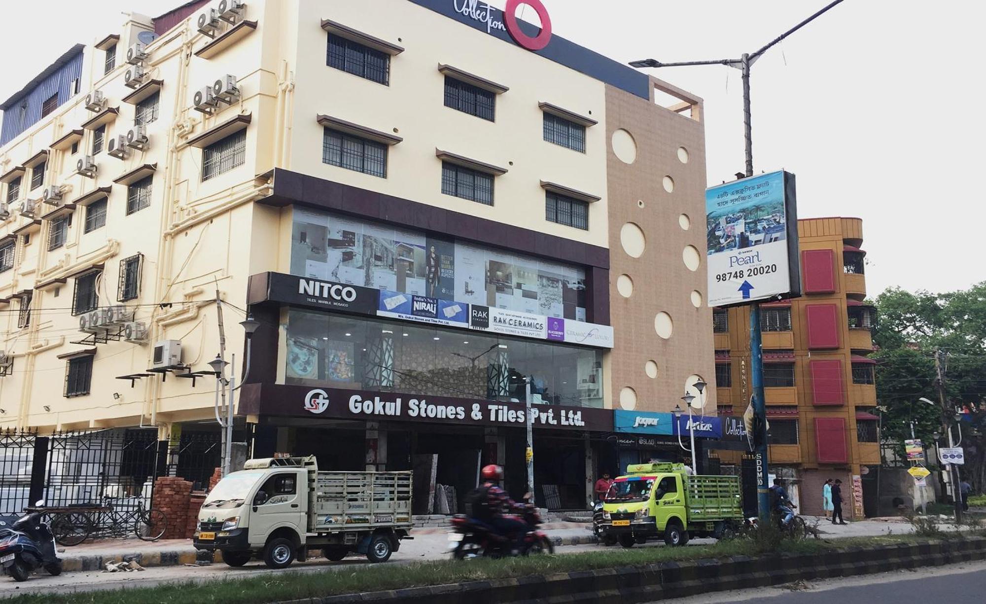 Super Collection O Gokul Residency Near Emami City Dumdum Opposite Raja Palace Hotel Dam Dam Exterior foto