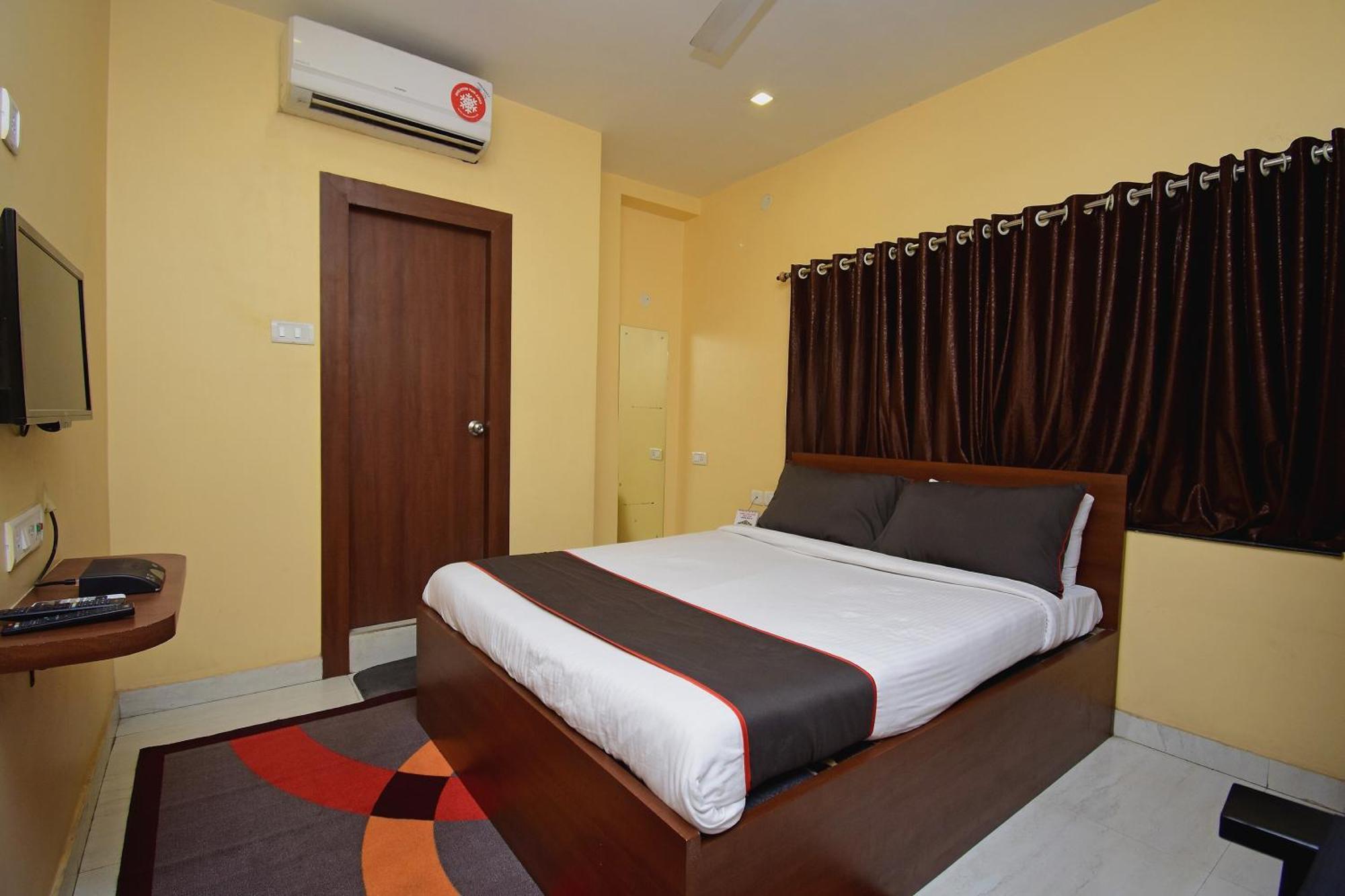 Super Collection O Gokul Residency Near Emami City Dumdum Opposite Raja Palace Hotel Dam Dam Exterior foto